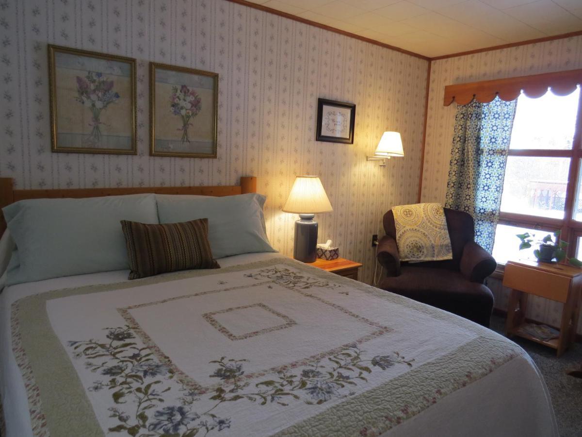 Newcastle The Pines Country Inn المظهر الخارجي الصورة